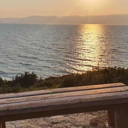 Dream Sea And Chios View Rooftop 公寓